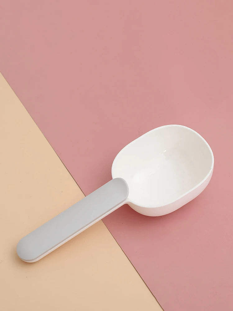 Cuchara 2 en 1 con Clip Sellado – Medición Precisa y Conservación de Alimentos